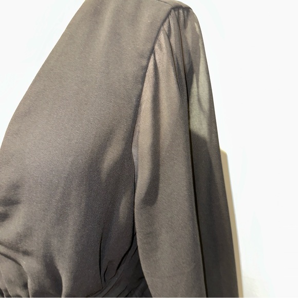 Majorelle Berkshire Black Tiered Long Sleeve Dress - Picture 3 of 6